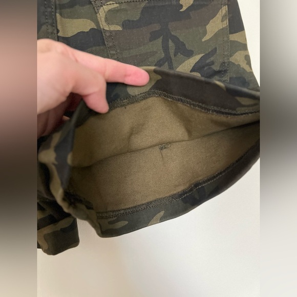 Elite Jeans Womens Camo Shorts 7/28 High Rise Stretch Distressed Casual Outdoor - Picture 9 of 17